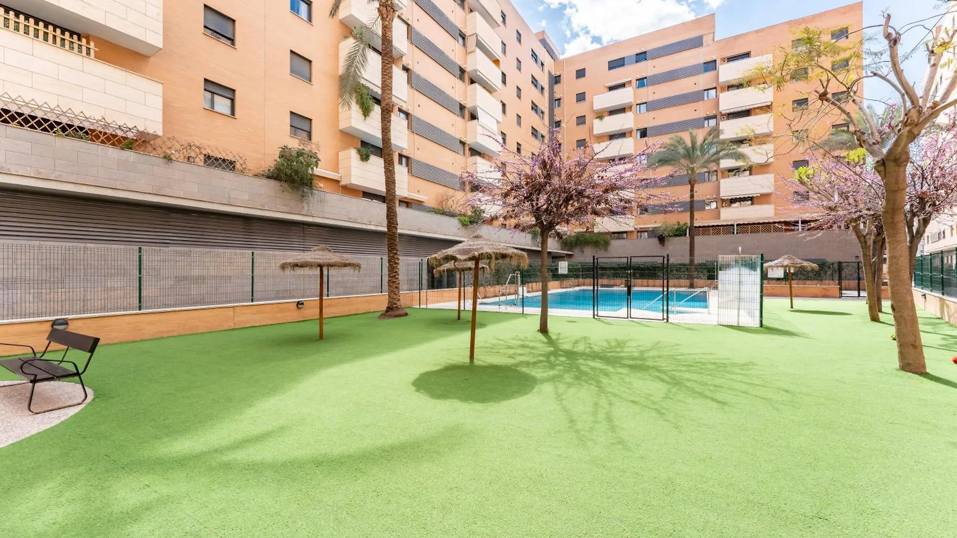 Maria Zambrano City Center & Parking Malaga Apartament