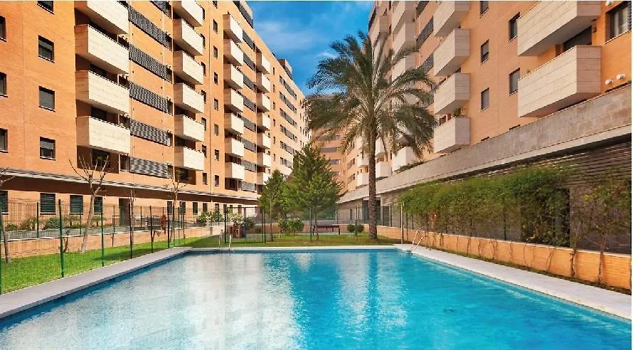 Maria Zambrano City Center & Parking 马拉加